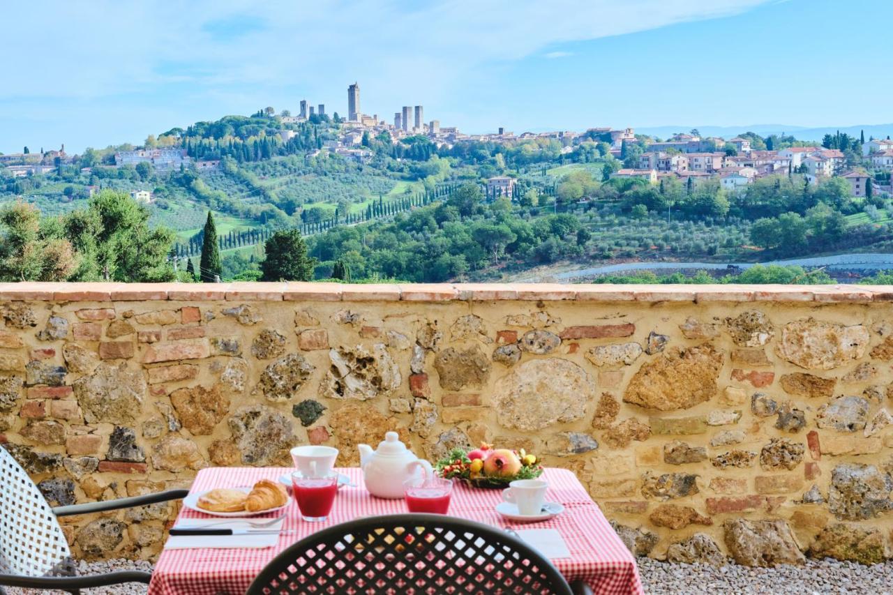 Podere Sant'Elena Сан Джиминяно Екстериор снимка