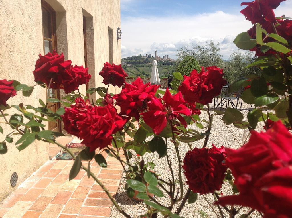 Podere Sant'Elena Сан Джиминяно Екстериор снимка