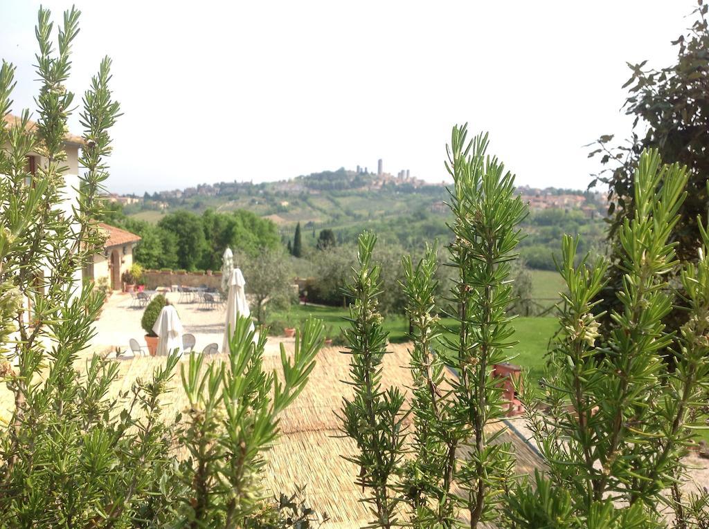 Podere Sant'Elena Сан Джиминяно Екстериор снимка